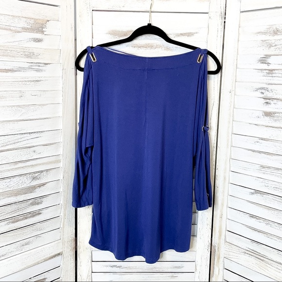 CABLE & GAUGE | Cold Shoulder Cutout Quarter Sleeve Top - Picture 8 of 8